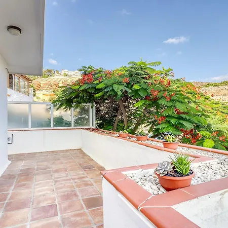 Dom wakacyjny Nice Home Costa Adeje